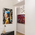 Charming Retreat In The Heart Of Апартаменты