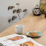Charming Retreat In The Heart Of Апартаменты Сплит
